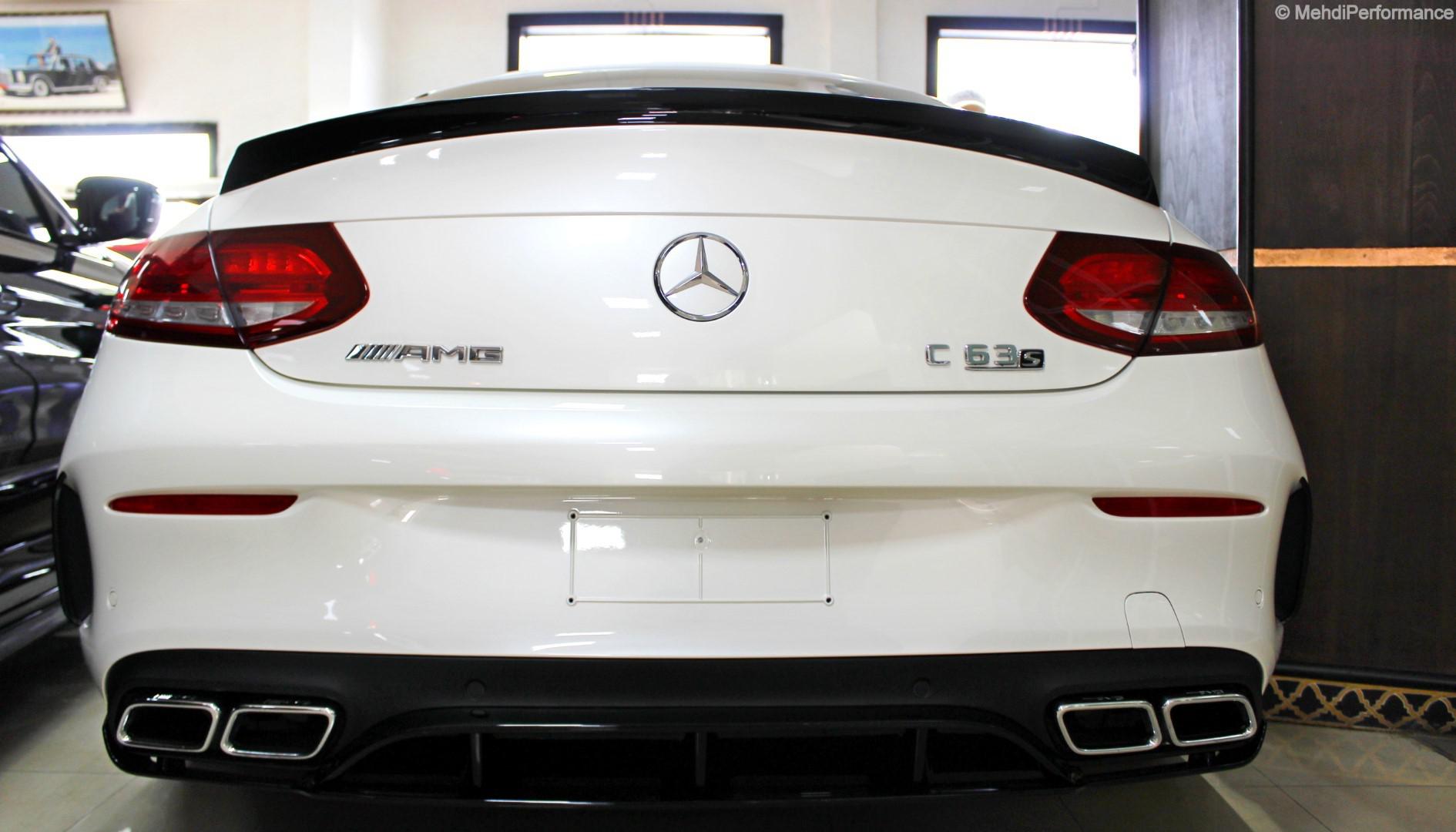 mercedes-amg-c-coupe-63-s-serie-edition-1-332-6.jpg