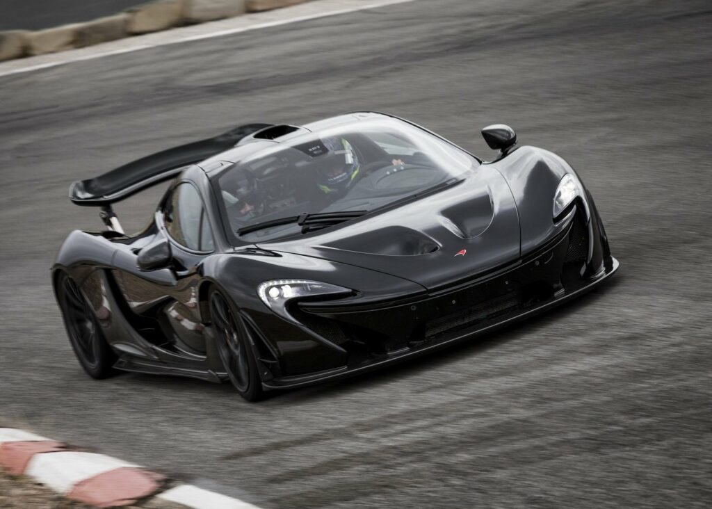 McLaren-P1-2014-1600-0e-1024x732.jpeg