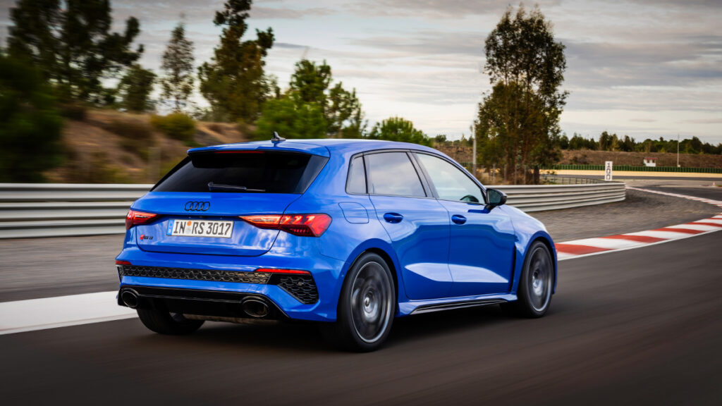 Audi-Performance-RS3-Arriere-Dynamique-1024x576.jpeg